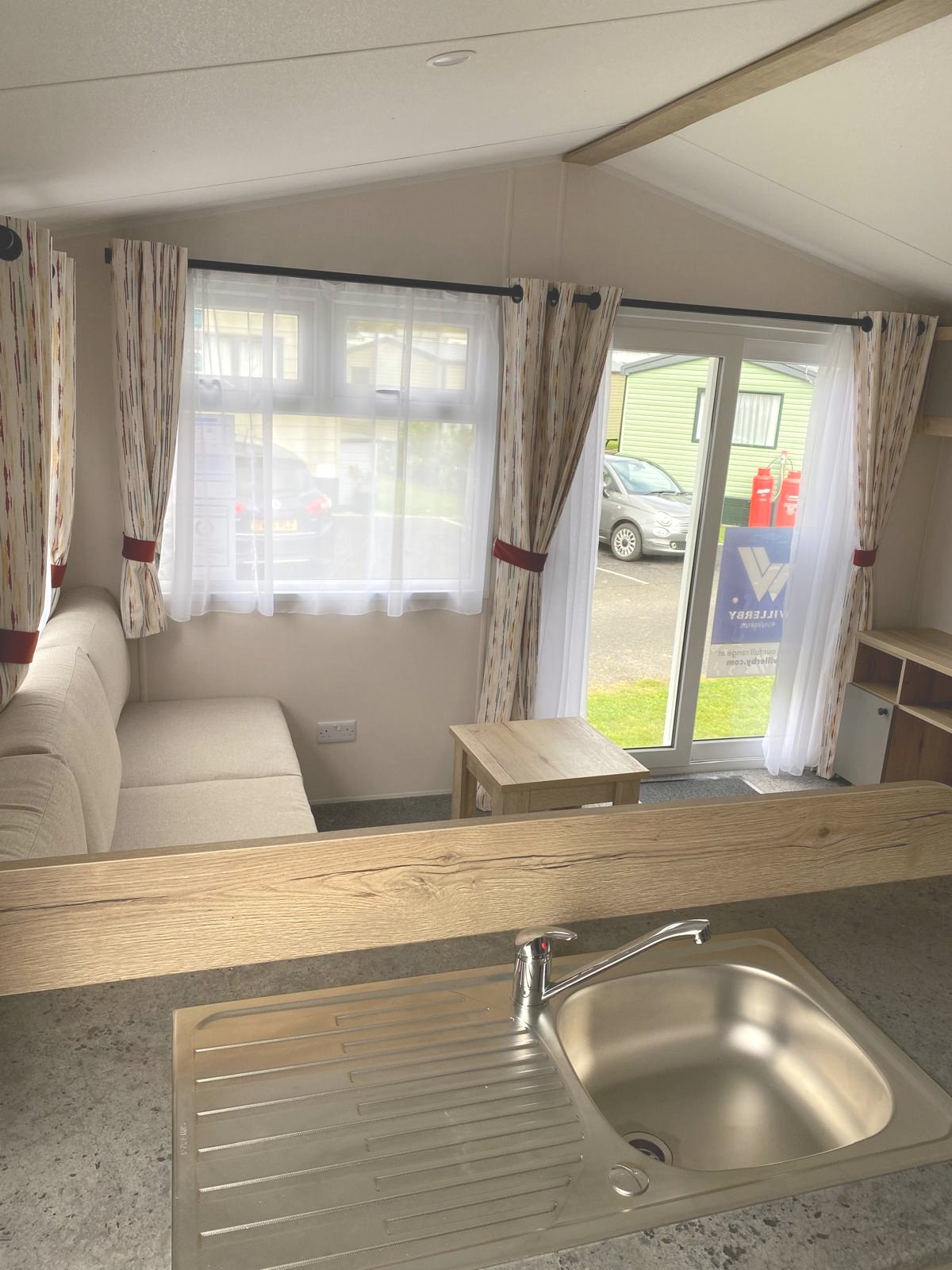 Sofa With Pull-Out Bed